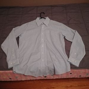 Brooke's Brothers collar button down shirt